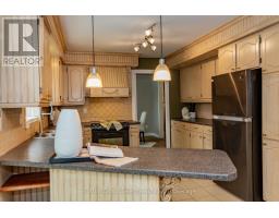 714 GLADSTONE DRIVE - 12
