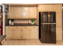 714 GLADSTONE DRIVE - 16