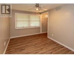 714 GLADSTONE DRIVE - 35