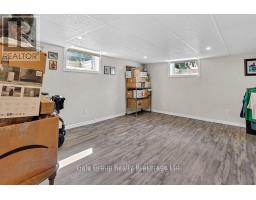 714650 MIDDLETOWN LINE - 25
