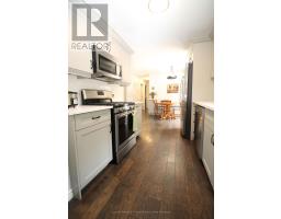 104 SIMCOE CRESCENT - 29