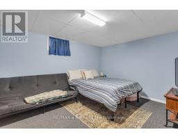 32 MAGNOLIA DRIVE - 16