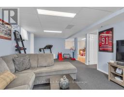 32 MAGNOLIA DRIVE - 17