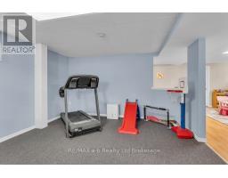 32 MAGNOLIA DRIVE - 19