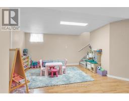 32 MAGNOLIA DRIVE - 21