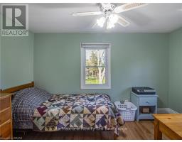 584880 BEACHVILLE ROAD - 34