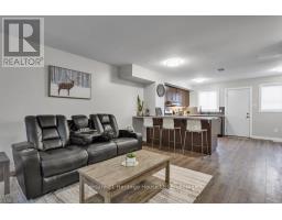 3 - 394 SPRINGBANK AVENUE - 9