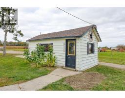 7069 TALBOT TRAIL - 38