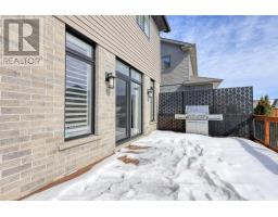 992 SPRINGBANK AVENUE - 8