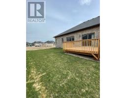 40 MATHESON CRESCENT - 34