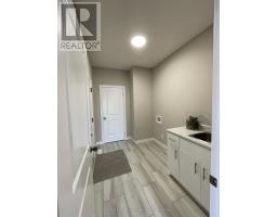 40 MATHESON CRESCENT - 6