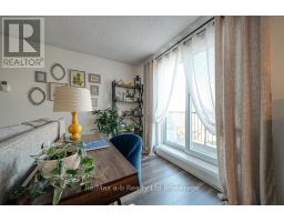 809 - 986 HURON STREET - 14