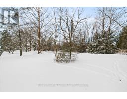 9 DUFFERIN STREET S - 11