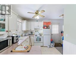 9 DUFFERIN STREET S - 12