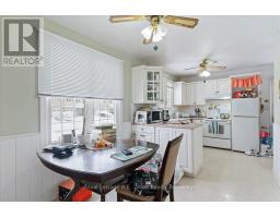 9 DUFFERIN STREET S - 15