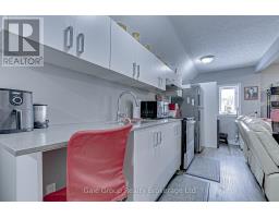 18 ELGIN STREET - 32