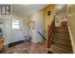 10 JULIANA STREET - 15