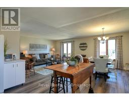 10 JULIANA STREET - 22
