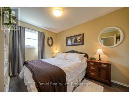 10 JULIANA STREET - 33