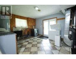 980-990 NORFOLK COUNTY RD 28 - 29