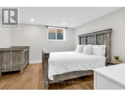 269 MAIN STREET W - 20