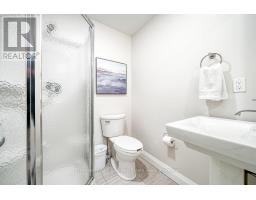 7 - 12 ERIE BOULEVARD - 29