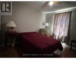 407 MAIN STREET E - 20