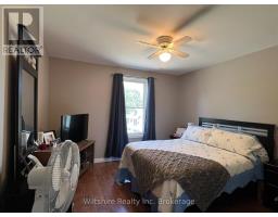 407 MAIN STREET E - 23