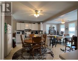 407 MAIN STREET E - 34