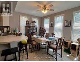 407 MAIN STREET E - 35