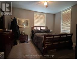 407 MAIN STREET E - 39
