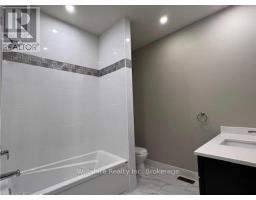 407 MAIN STREET E - 5
