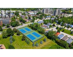 9 - 880 JAMES STREET - 6