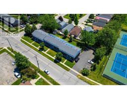 9 - 880 JAMES STREET - 7