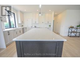 54 HERB STREET - 7