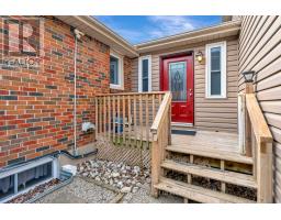 817 KENSINGTON STREET - 18