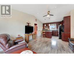 817 KENSINGTON STREET - 22