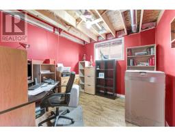 817 KENSINGTON STREET - 31