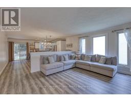 14 ROSSITER ROAD - 6