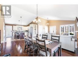 56 WINTERGREEN CRESCENT - 7