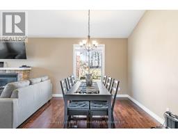 56 WINTERGREEN CRESCENT - 8