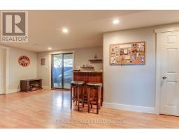 20 WELLINGTON STREET E - 16