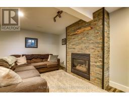 20 WELLINGTON STREET E - 21