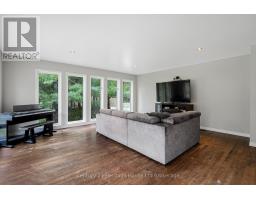 47 59 HIGHWAY - 22