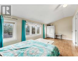 47 59 HIGHWAY - 31