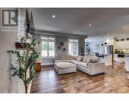 905 MORO PLACE - 10