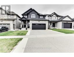 905 MORO PLACE - 2