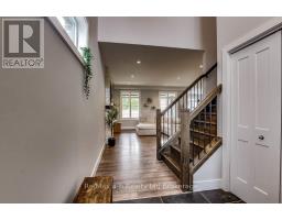 905 MORO PLACE - 9