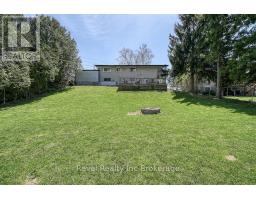 45 LYNN CRESCENT - 35
