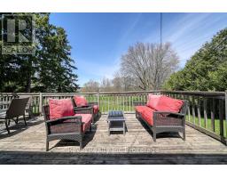 45 LYNN CRESCENT - 39